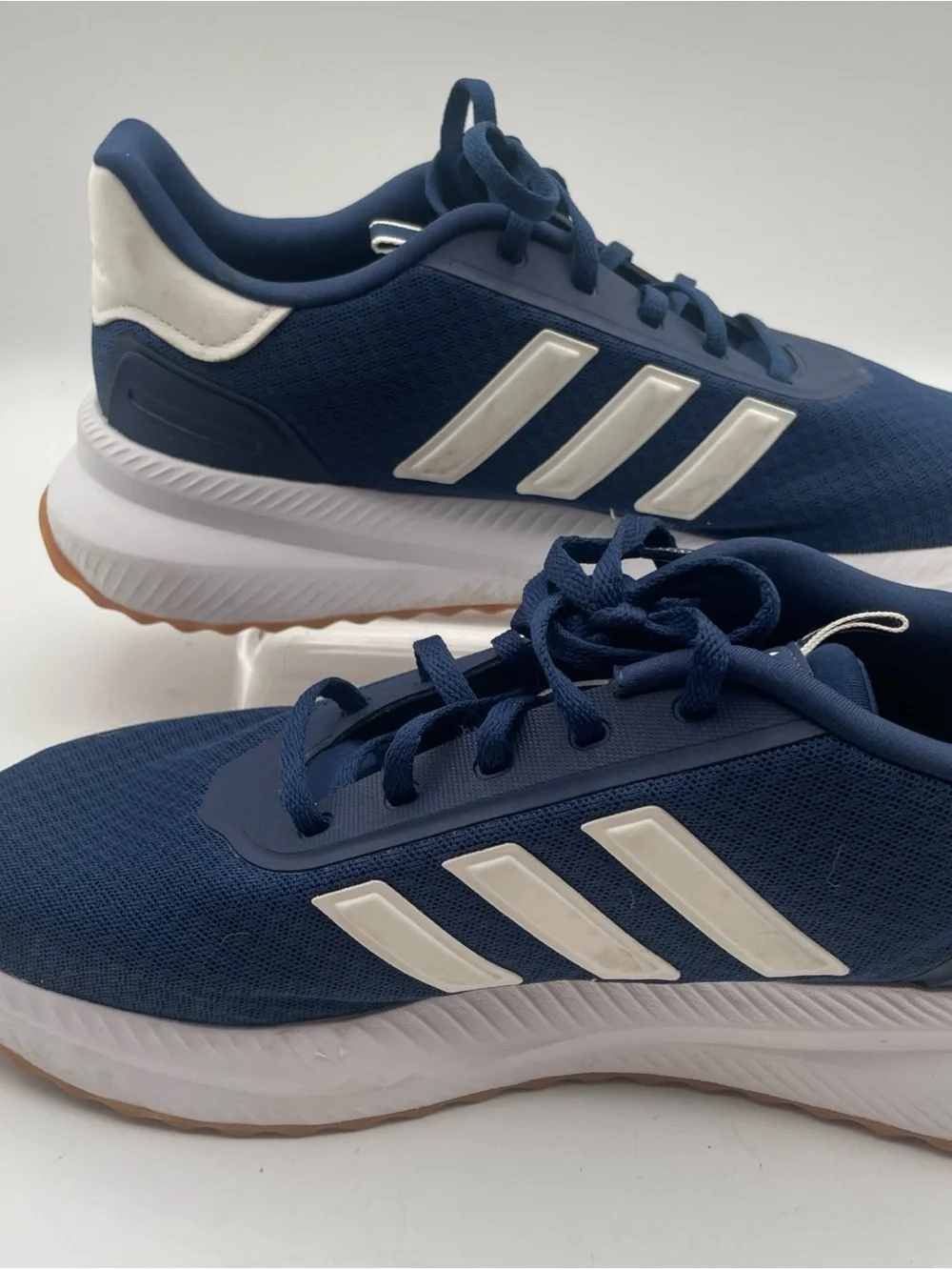 Adidas Cloudfoam Comfort Men's Running Walking Sneakers Navy Blue White Gum Sole
